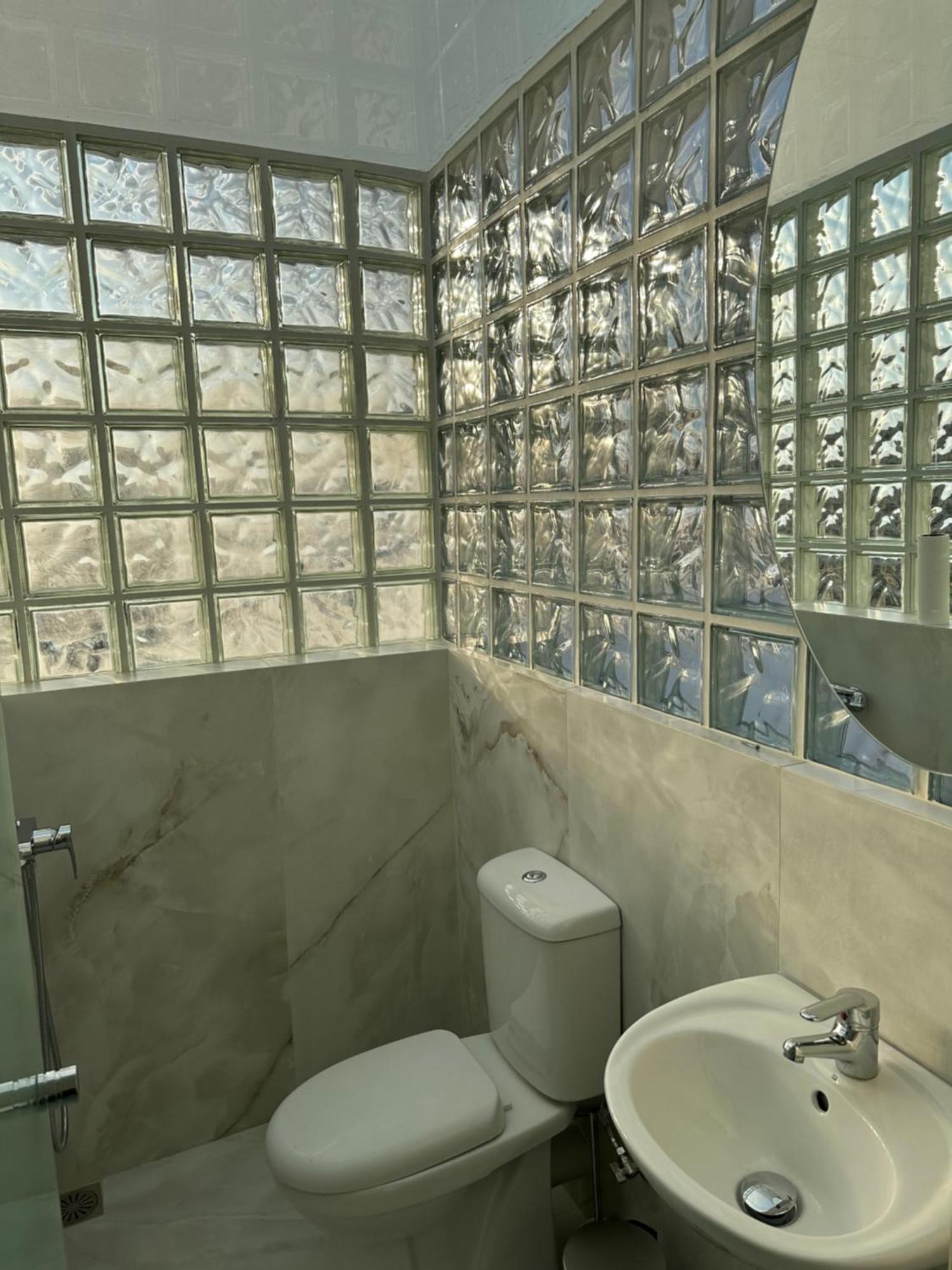 דירות אתונה Graffiti Roof מראה חיצוני תמונה